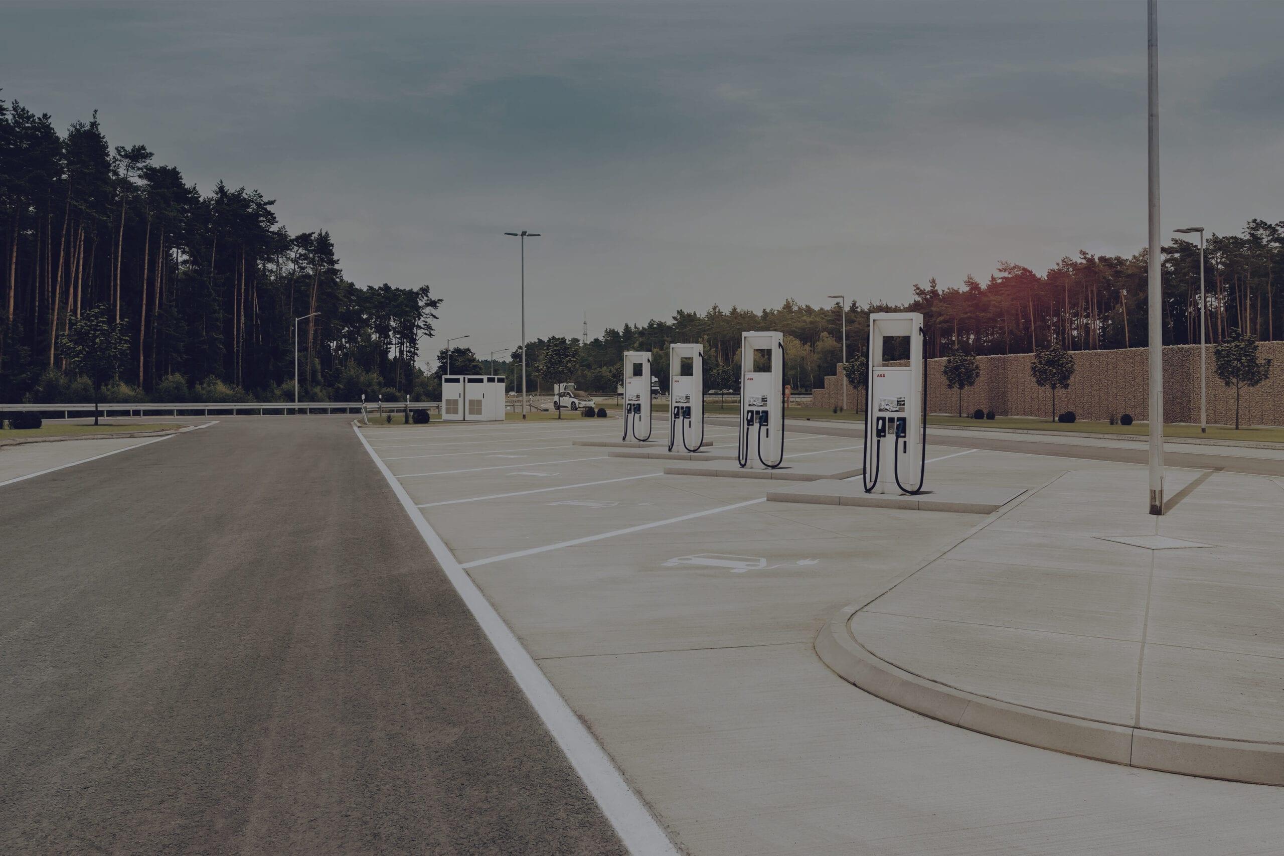 Tło sekcji głównej stacji ładowania